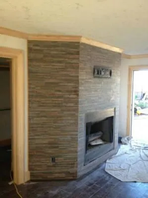 Premier Repair And Restoration Logo