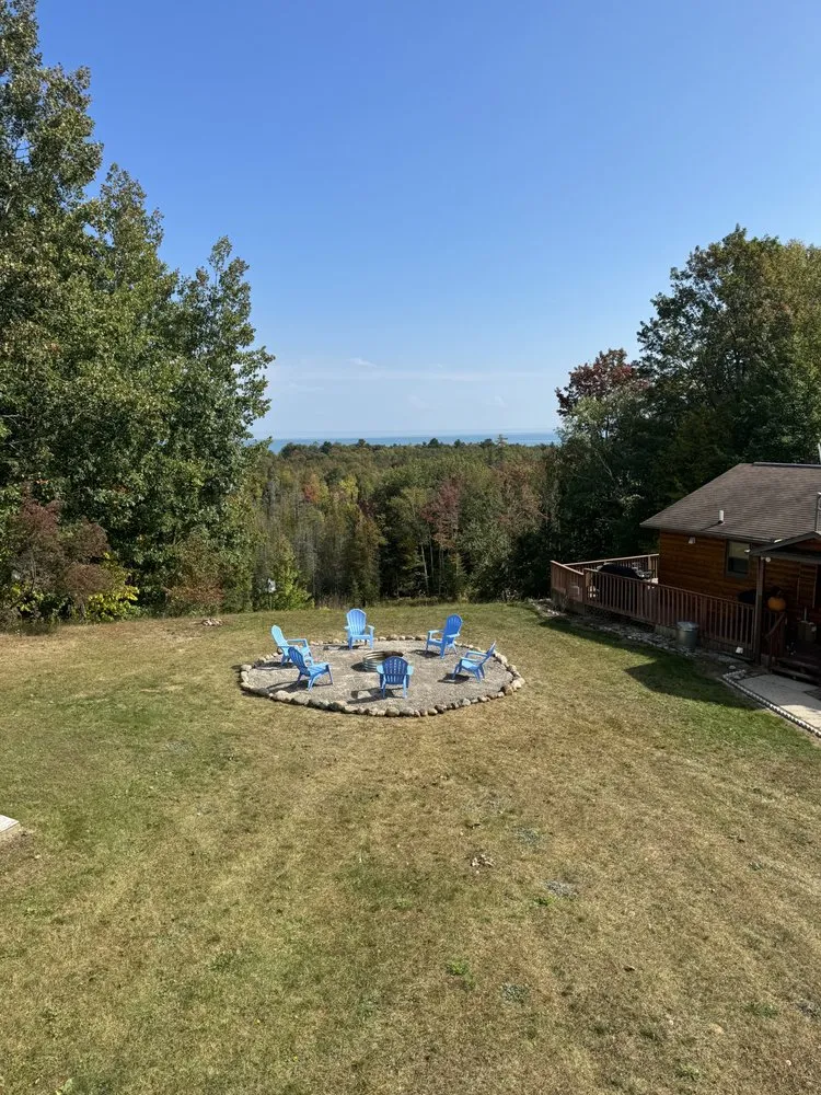 Local residential landscaping in Livonia, MI - Premier services