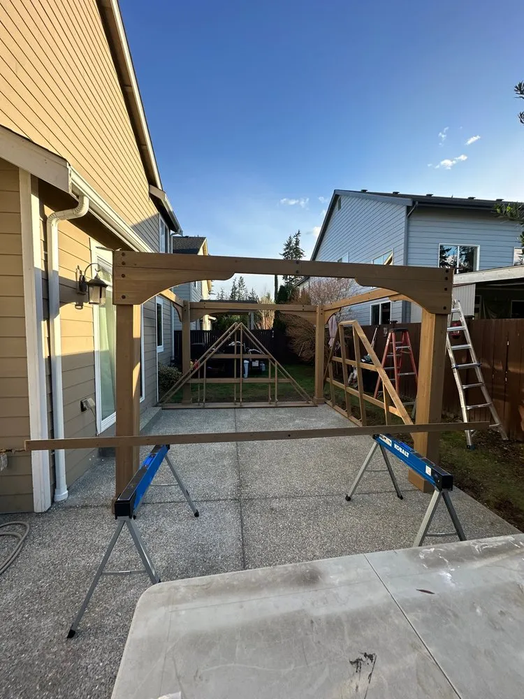 Custom residential landscaping in Snohomish, WA by Premier Solutions NW