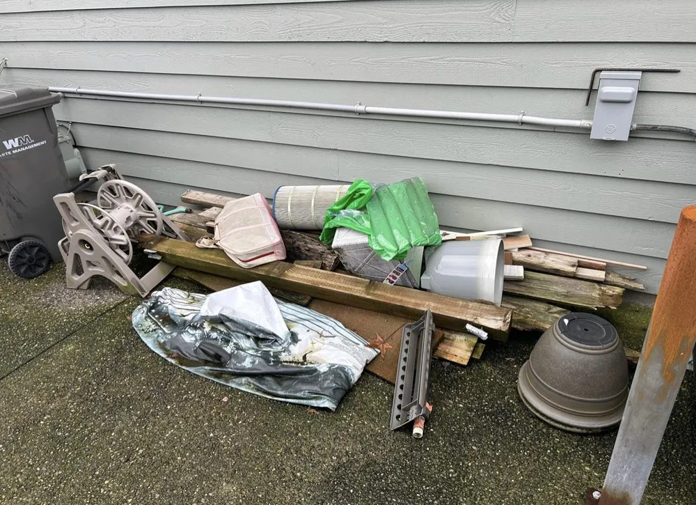 Professional lawn care service for homes in Snohomish, WA by Premier Solutions NW