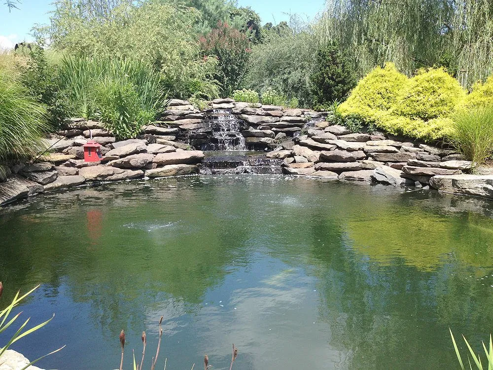 Professional landscape design experts serving Broad Run, VA - Premier Turf And Landscaping
