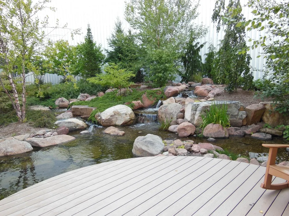 Expert lawn care service experts serving Middlebury, IN - Premiere Aquascapes