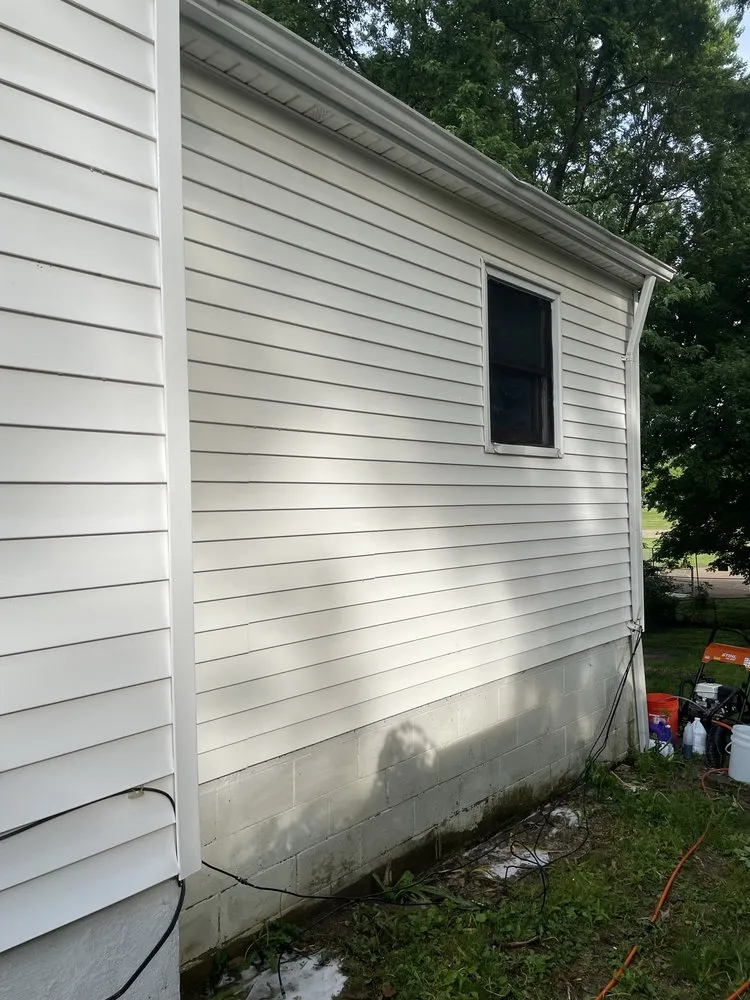 Professional yard cleanup service in Cincinnati, OH by Premiere Property Service