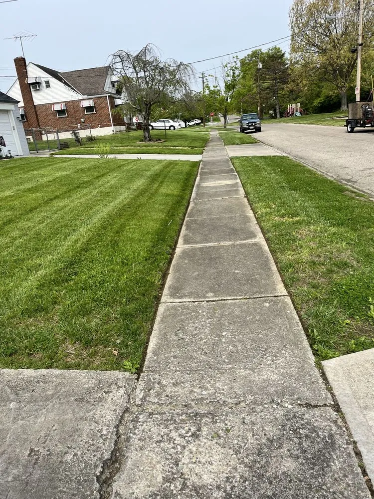 Local outdoor landscaping in Cincinnati, OH - Premiere Property Service