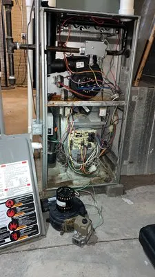 Premiere Property Service Logo