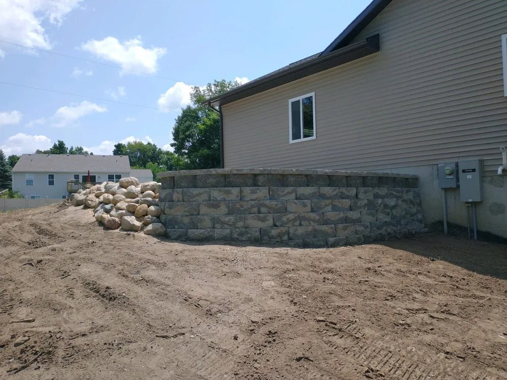 Affordable yard cleanup service in Grandville, MI - Premium Design