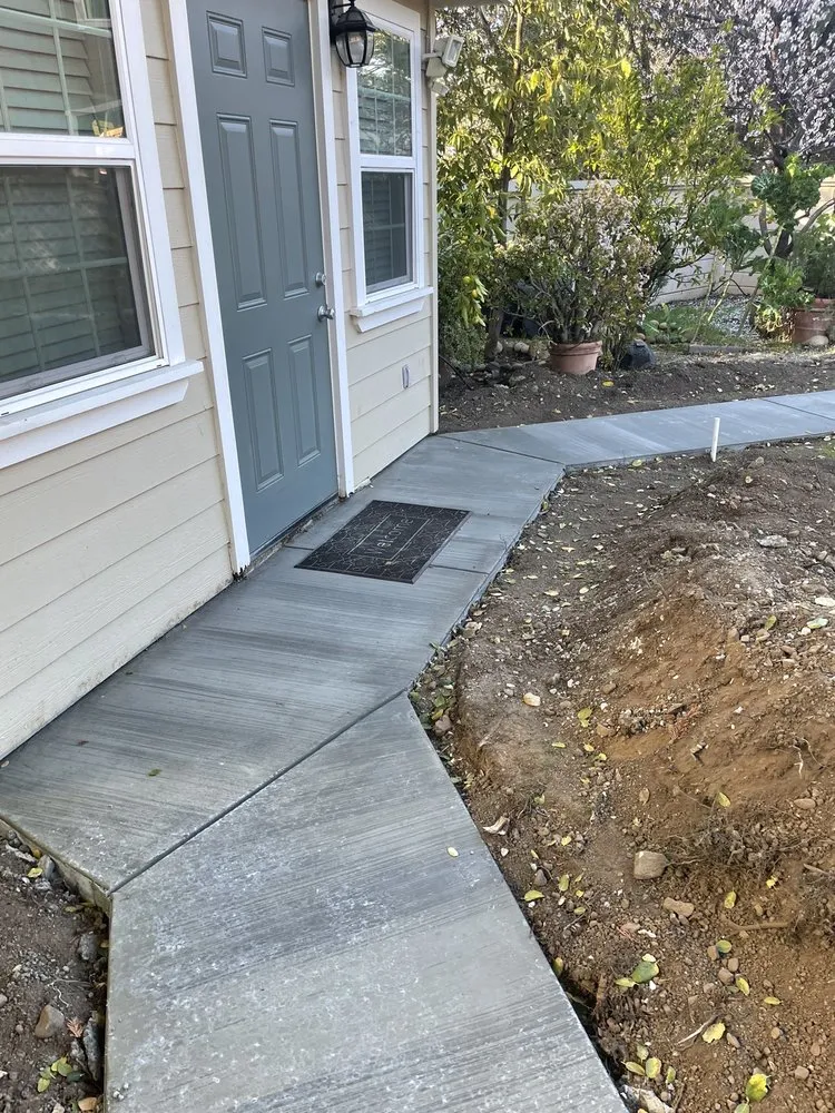 Reliable yard cleanup service in Santa Clara, CA - Premium Developers Landscape