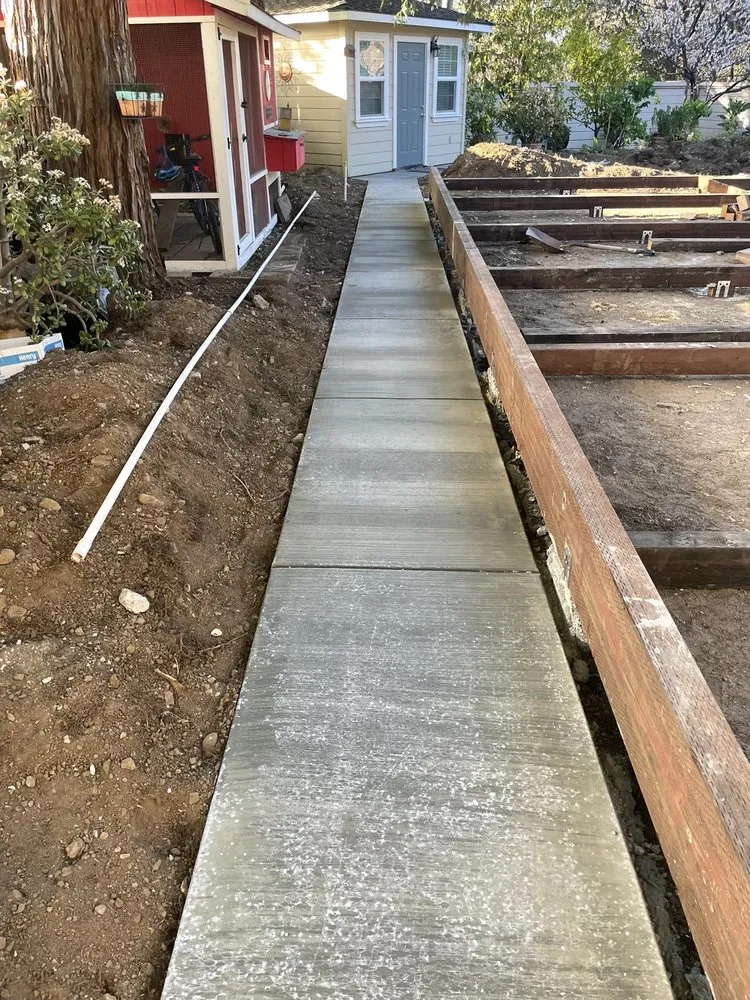 Custom lawn care service with custom design across Santa Clara, CA - Premium Developers Landscape