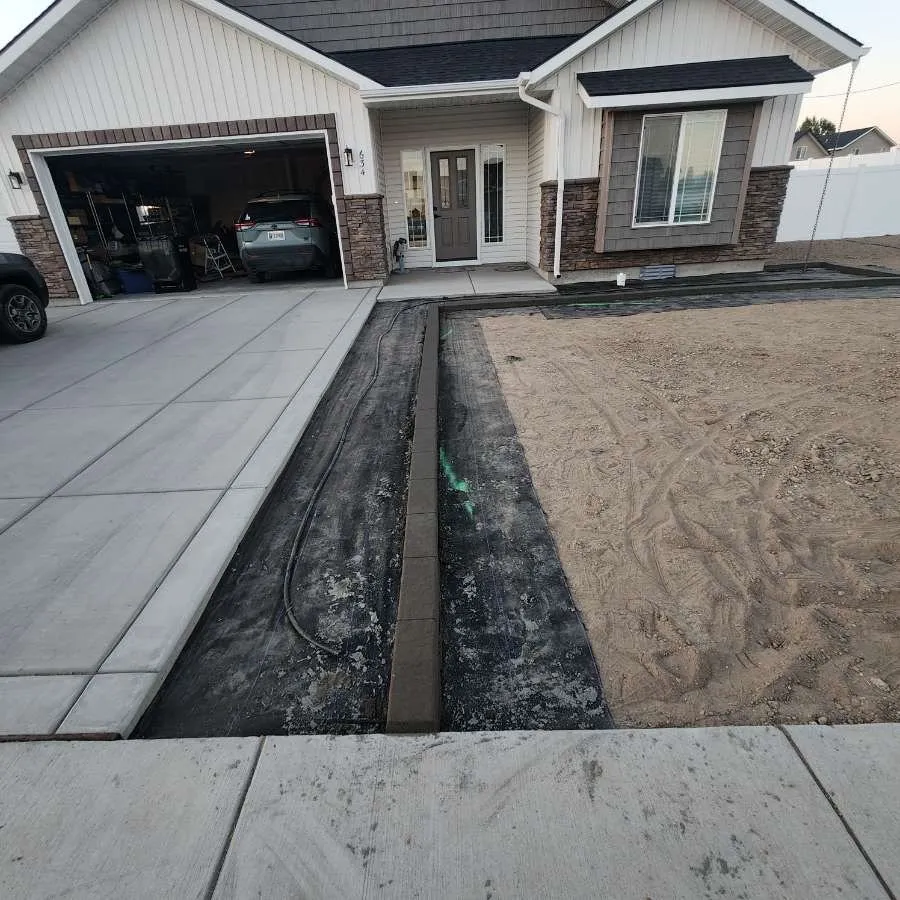Trusted yard maintenance for residential properties across Burley, ID - Premium Edge Curbing