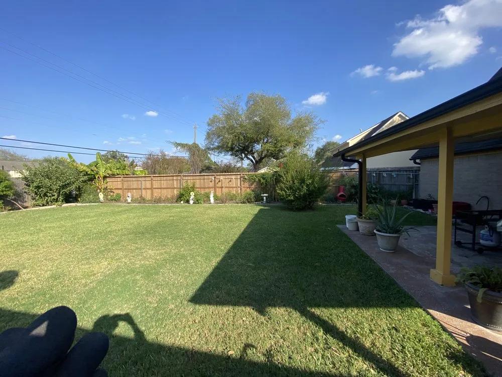 Expert garden landscaping experts serving Bellaire, TX - Premium Evergreen Landscaping