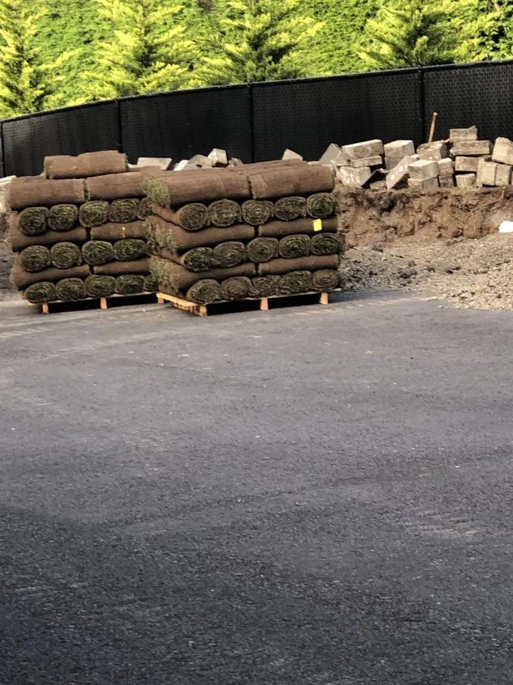 Trusted landscape installation for homes across Woodburn, OR - Premium Gardens