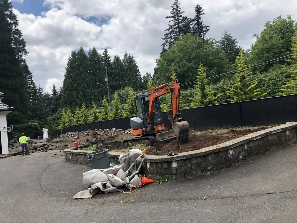 Local yard maintenance experts serving Woodburn, OR - Premium Gardens