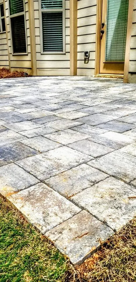 Local lawn mowing service in Atlanta, GA - Premium Green'z Landscape & Design