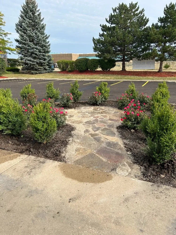 Top-rated landscaping services for year-round maintenance across Aurora, IL - Premium Landscape
