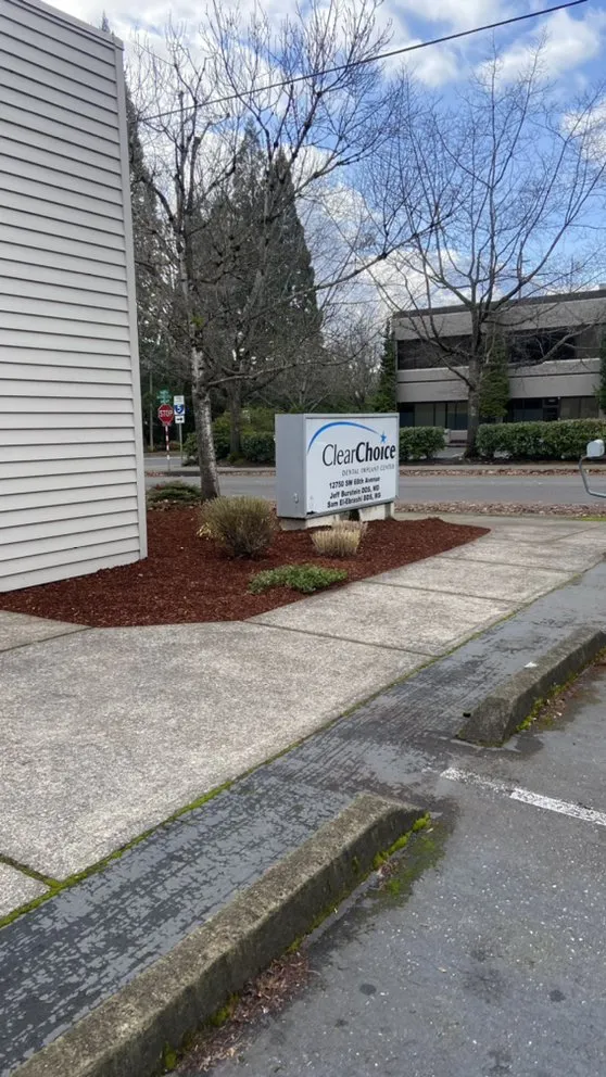 Affordable garden landscaping near you in Salem, OR by Premium Landscaping & Maintenance