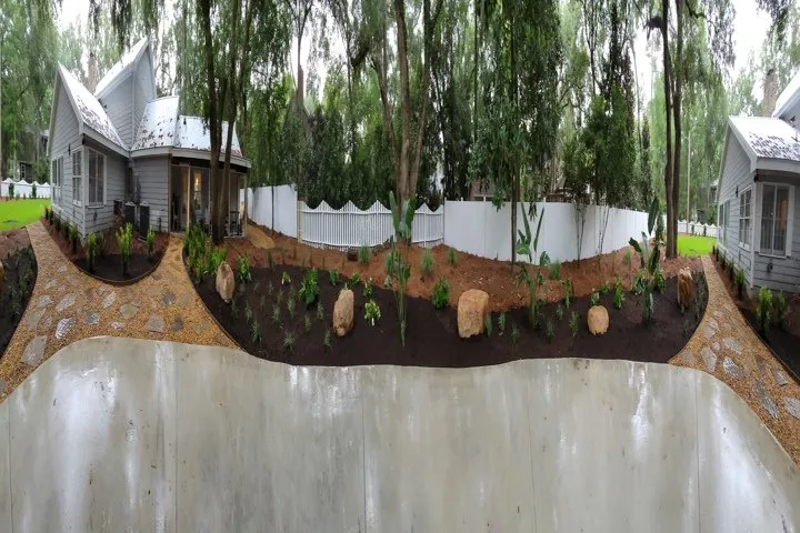 Custom yard maintenance in Brunswick, GA by Premium Landscaping