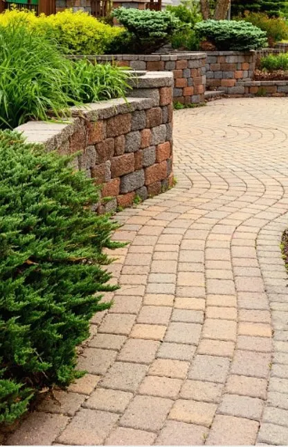 Local outdoor landscaping for residential properties in Oak Forest, IL by Premium Landscaping Company