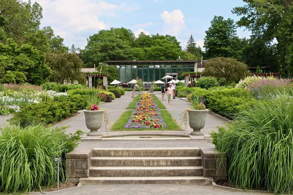 Trusted residential landscaping in Oak Forest, IL by Premium Landscaping Company