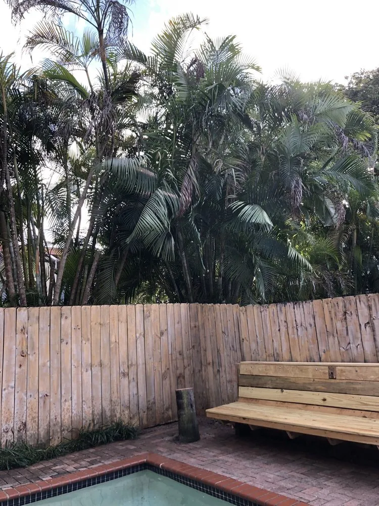 Custom lawn care service in Miami, FL - Premium Landscaping