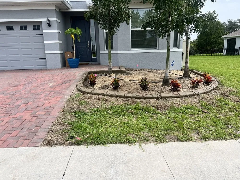 Custom landscape design for residential properties across St. Cloud, FL - Premium Landscaping
