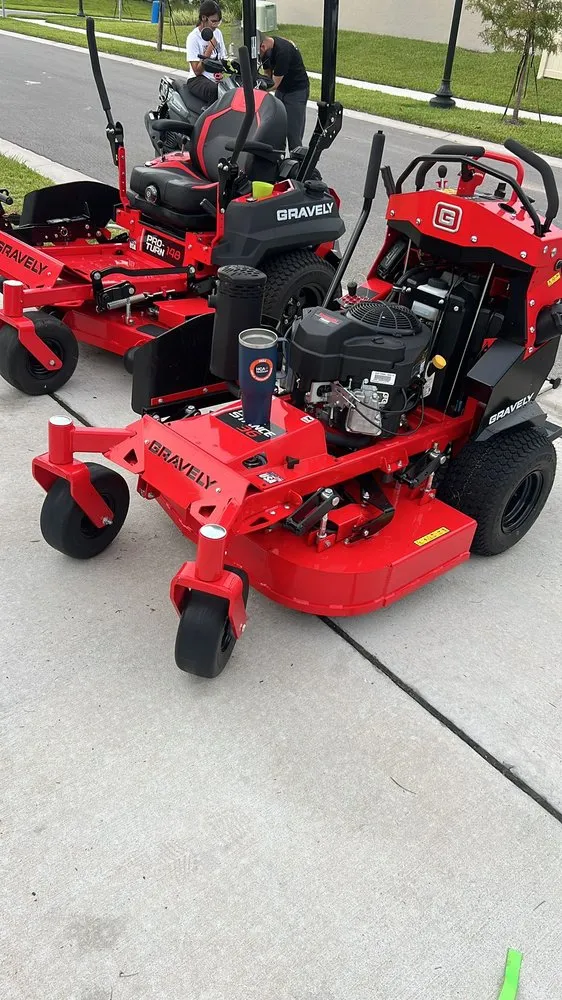 Custom lawn care service for residential properties across St. Cloud, FL - Premium Landscaping