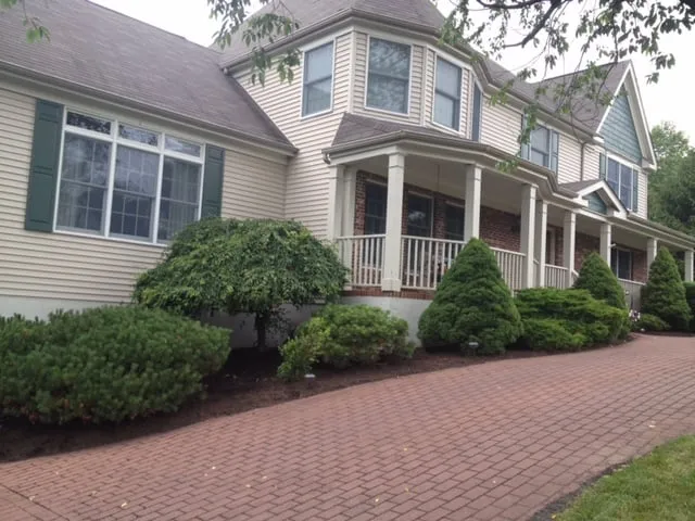 Reliable lawn care service for homes across High Bridge, NJ - Premium Lawn and Landscape