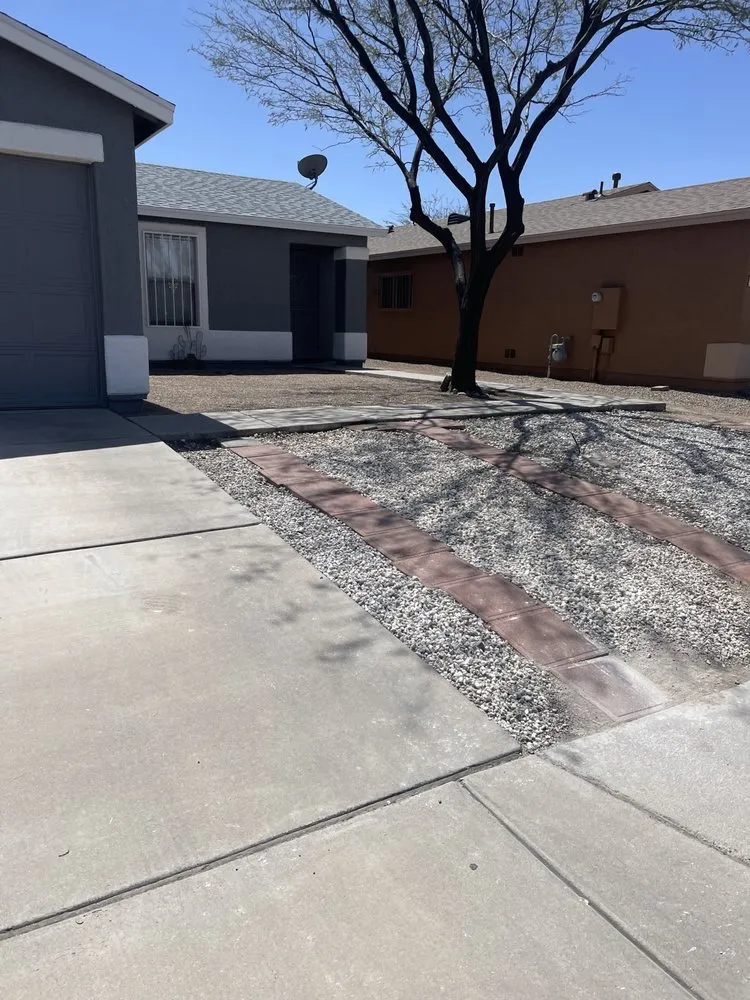 Expert garden landscaping in Tucson, AZ by Premium Yard Cleaning & Maintenance Services