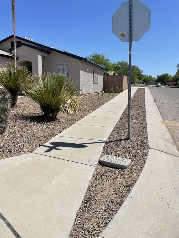 Top-rated lawn mowing service for residential properties across Tucson, AZ - Premium Yard Cleaning & Maintenance Services