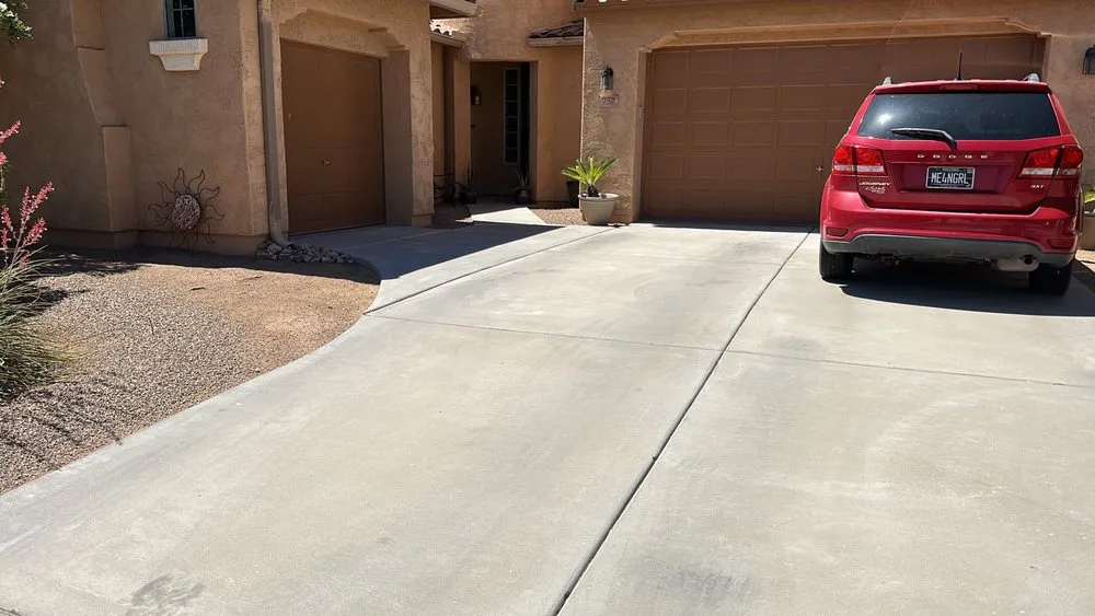 Professional yard cleanup service in Tucson, AZ - Premium Yard Cleaning & Maintenance Services