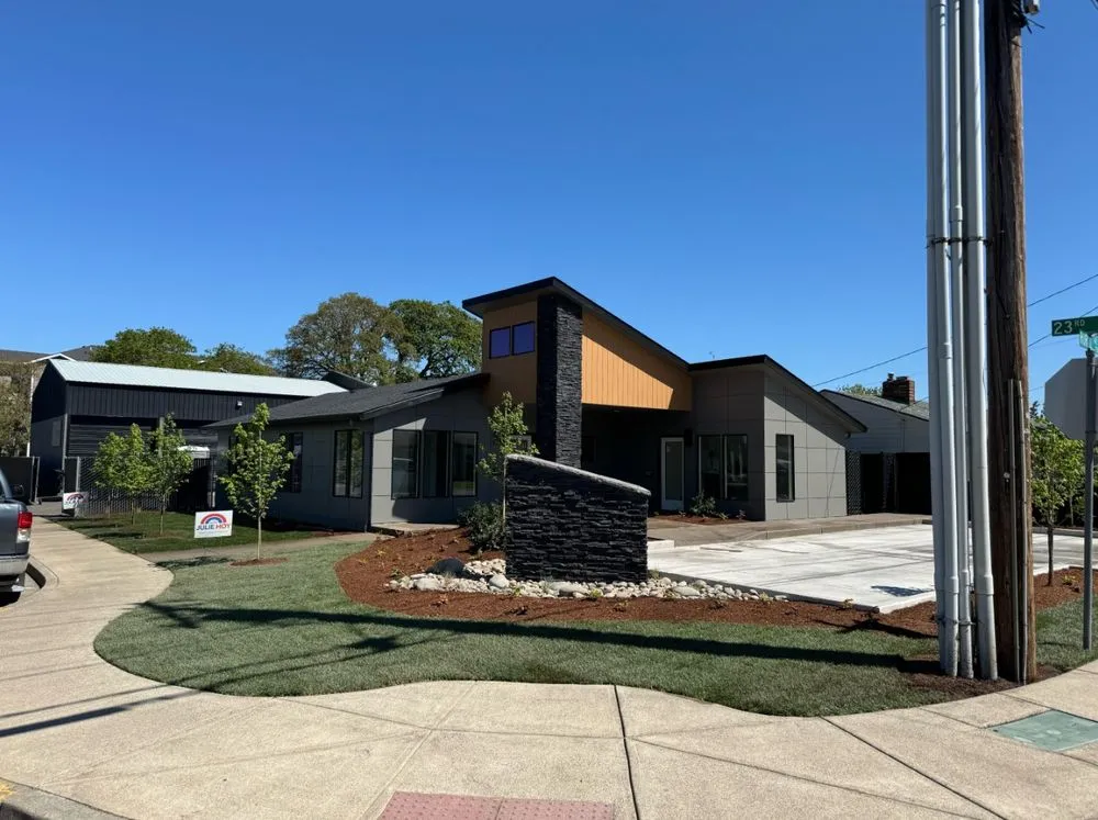 Affordable yard cleanup service experts serving Salem, OR - PremiumNW Landscape