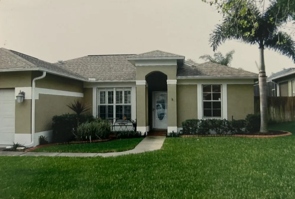 Professional garden landscaping experts serving Orange City, FL - Prentice Landscaping