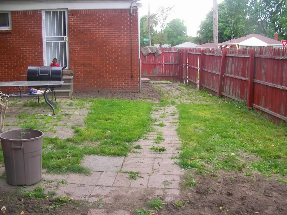 Expert outdoor landscaping for beautiful yards in Detroit, MI by Prescott's Lawn & Snow Service