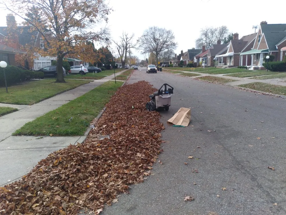 Local yard maintenance for residential properties across Detroit, MI - Prescott's Lawn & Snow Service