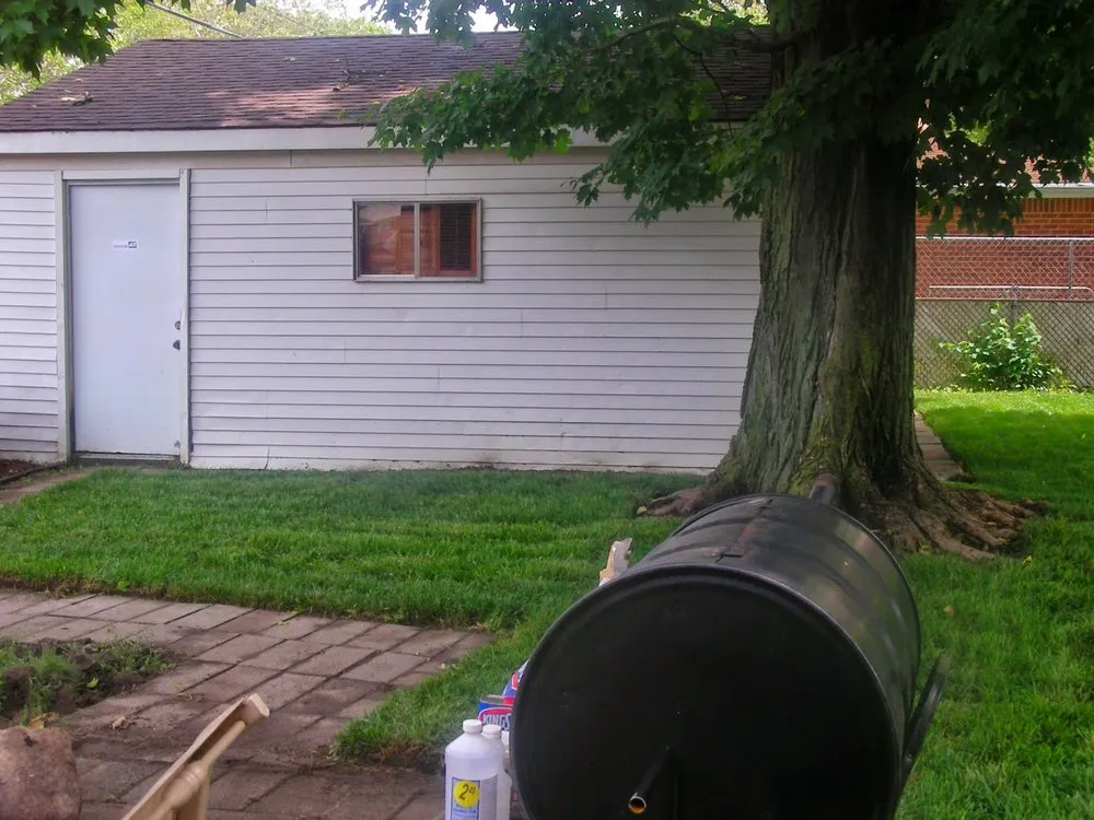 Top-rated lawn care service experts serving Detroit, MI - Prescott's Lawn & Snow Service