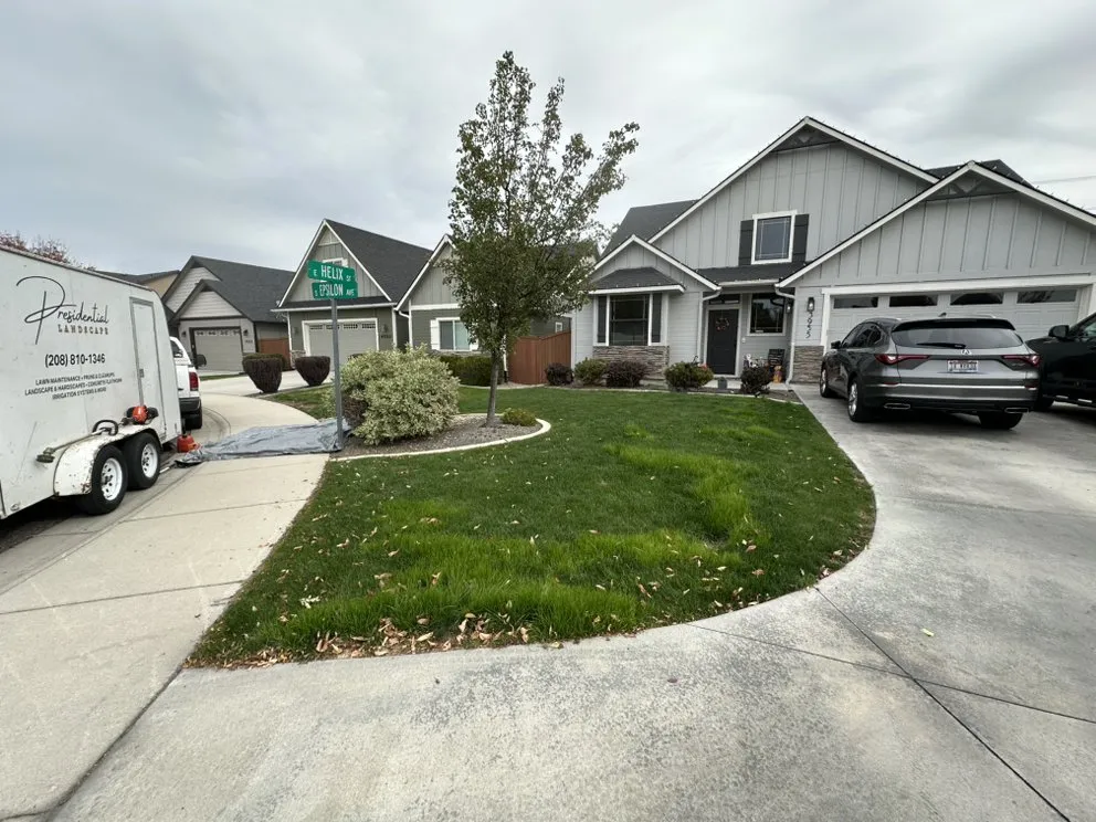Expert lawn care service experts serving Caldwell, ID - Presidential Landscape
