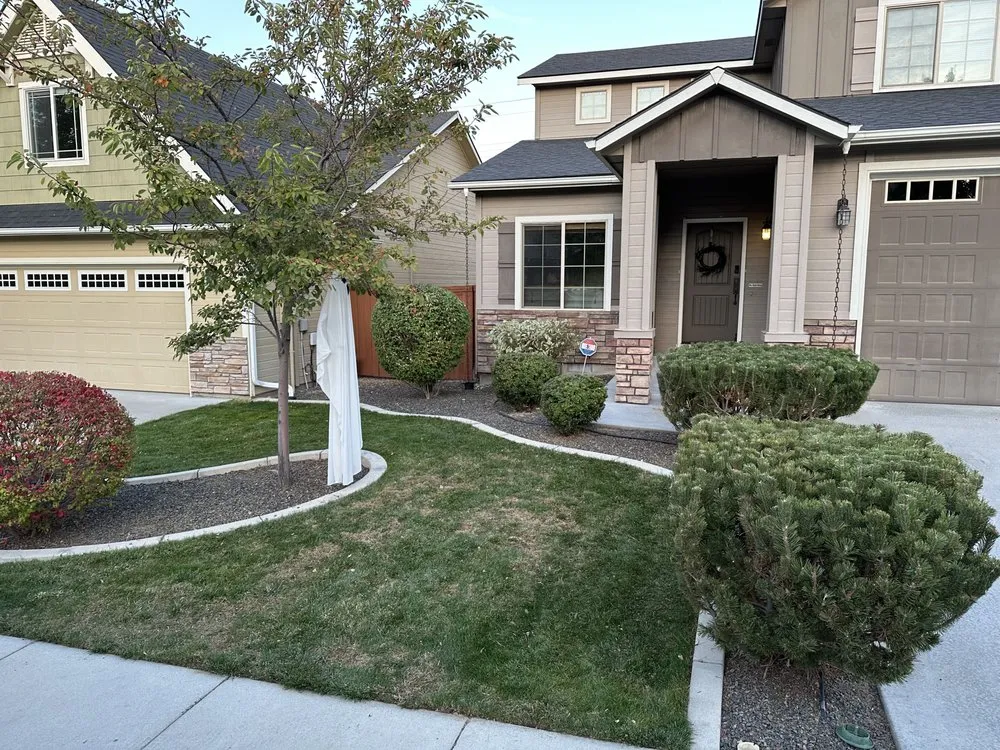 Reliable lawn mowing service near you across Caldwell, ID - Presidential Landscape