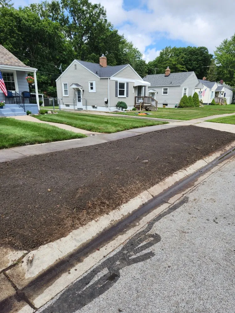 Affordable yard maintenance in Lakeport, MI by Presidential Lawn Care
