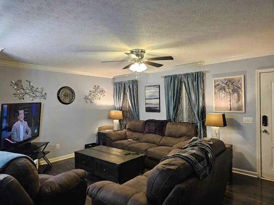 Professional yard maintenance for year-round maintenance in Westmoreland, TN by Presley Enterprises