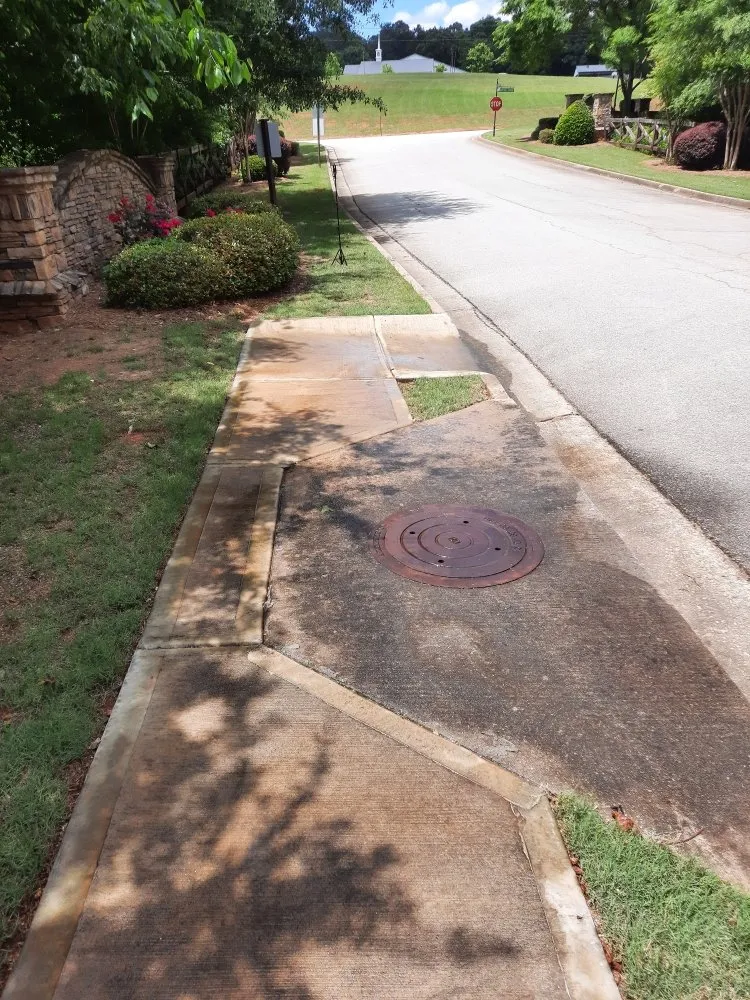 Trusted garden landscaping for year-round maintenance in Porterdale, GA by Pressure Guy Services