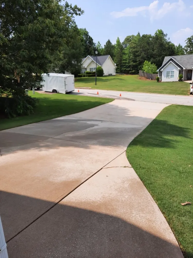 Trusted yard cleanup service in Porterdale, GA - Pressure Guy Services