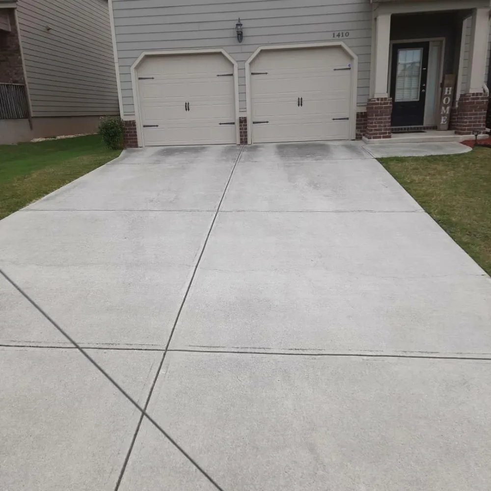 Custom lawn mowing service in Porterdale, GA - Pressure Guy Services