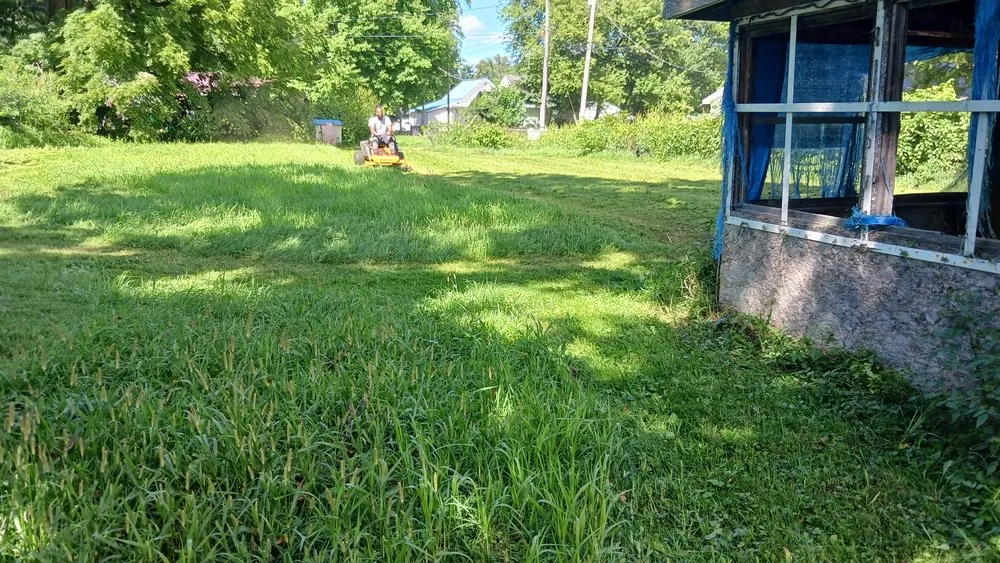 Expert outdoor landscaping in Elkhart, IN - Pressure landscaping