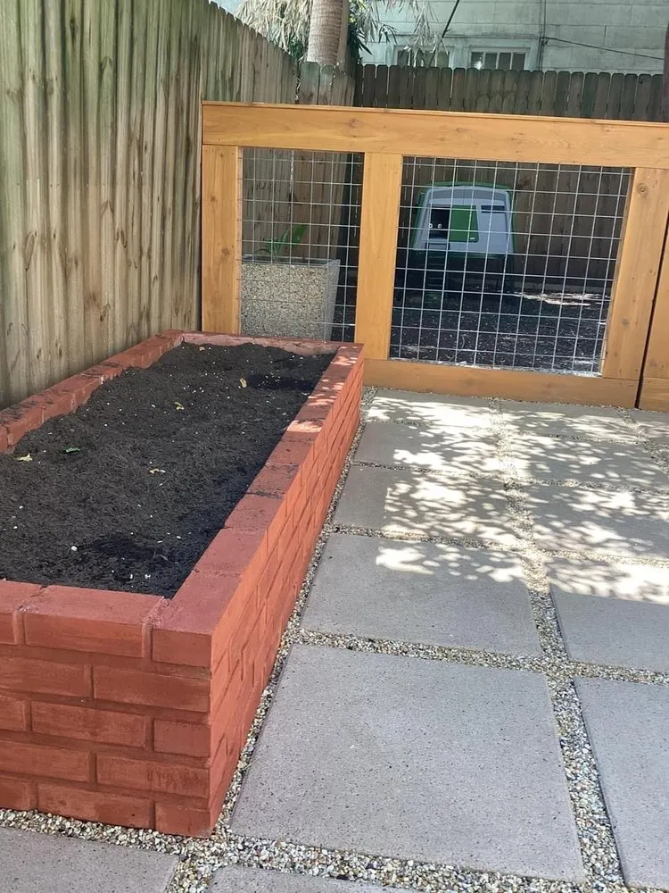 Expert garden landscaping for residential properties in Harvey, LA by Pressure Washing Fast Solutions