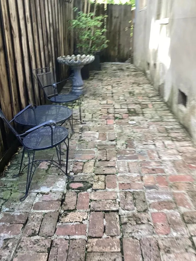 Trusted yard maintenance with custom design across Harvey, LA - Pressure Washing Fast Solutions