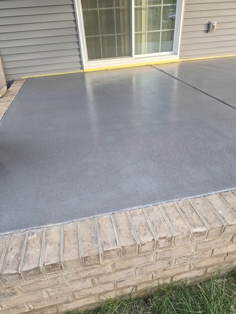 Trusted lawn mowing service in Richmond, VA - Prestige Concrete Edging