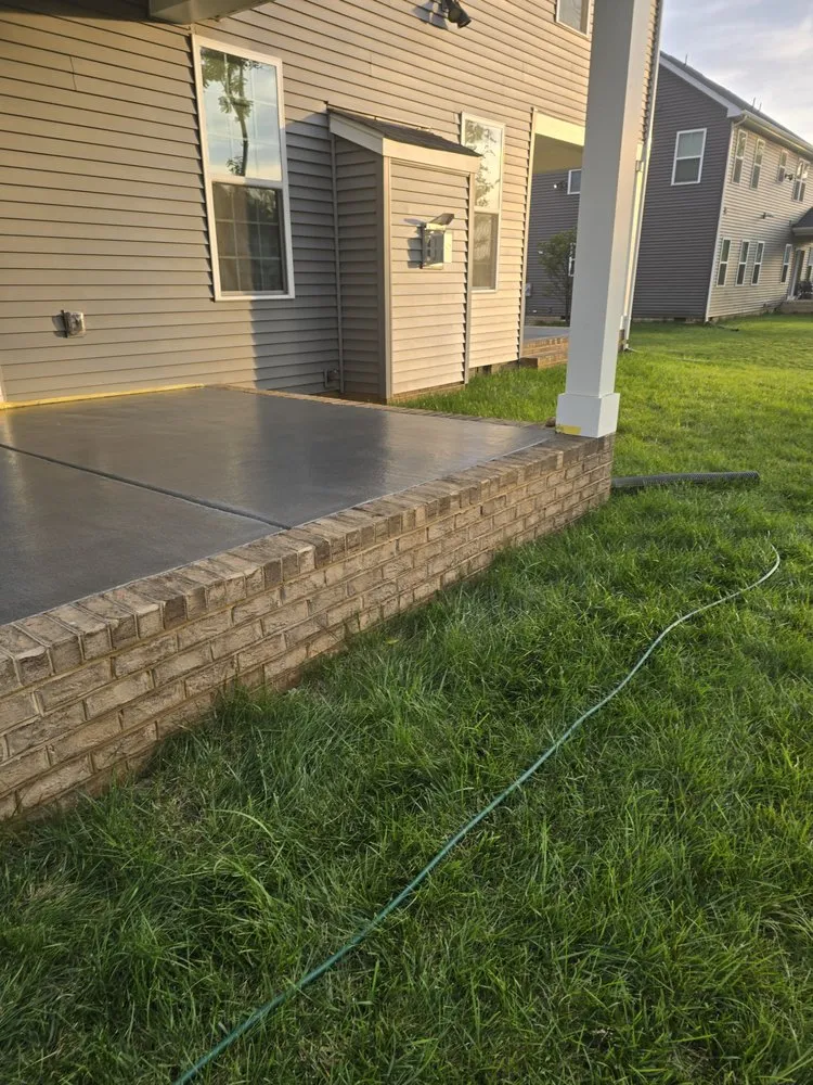 Expert yard cleanup service in Richmond, VA by Prestige Concrete Edging