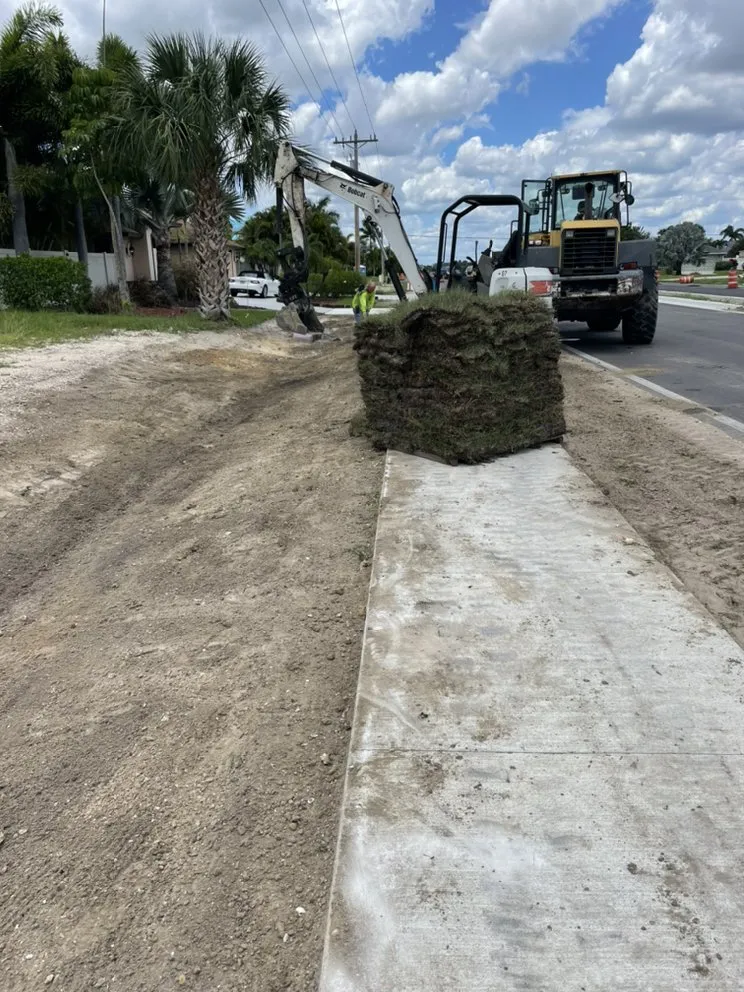 Expert lawn mowing service experts serving Lehigh Acres, FL - Prestige Earth Works