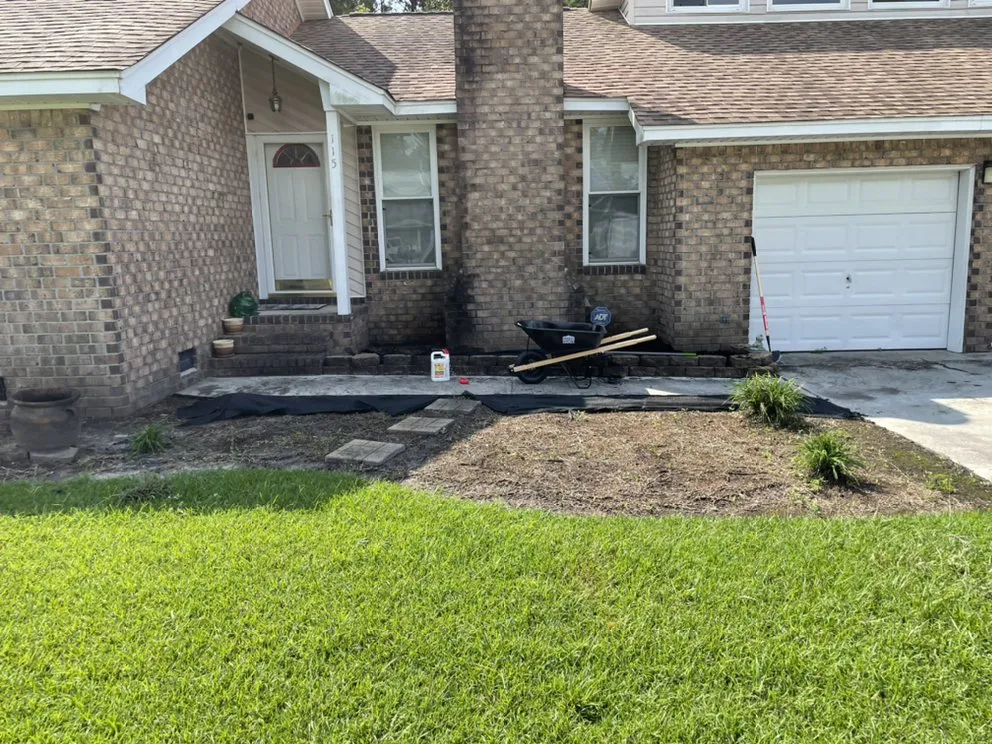 Top-rated lawn care service in Summerville, SC by Prestige Exterior Care