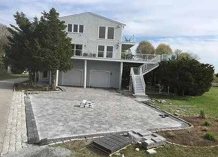 Professional lawn care service in West Warwick, RI - Prestige Hardscape