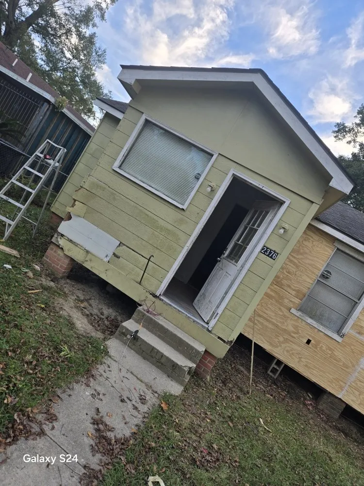 Local landscape design for year-round maintenance in Baton Rouge, LA by Prestige Home Enterprise